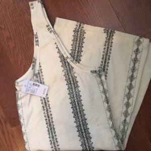 NWT Maurices XL layering tank